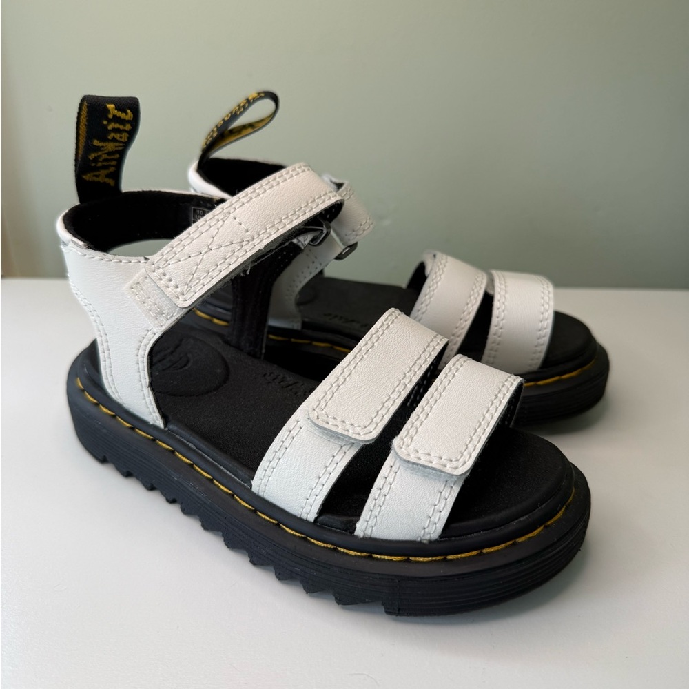 Dr. Martens Girls Youth Klaire J white summer Sandals size 11 NWOT